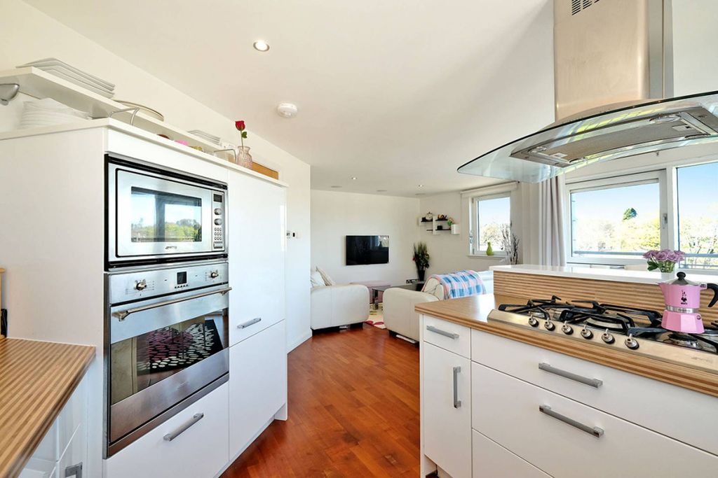 Additional image 7 of 2 bed flat for saleQueens Highlands, Aberdeen AB15