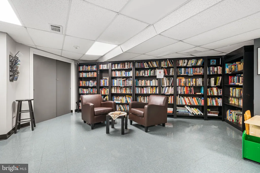 Additional image 28 of 4000 Tunlaw Road NW Unit 811, Washington, DC 20007