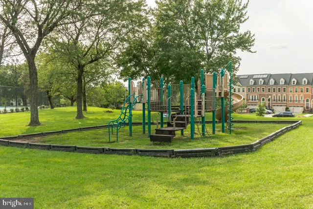 Additional image 88 of 2526 Baldwin Crescent NE, Washington, DC 20018