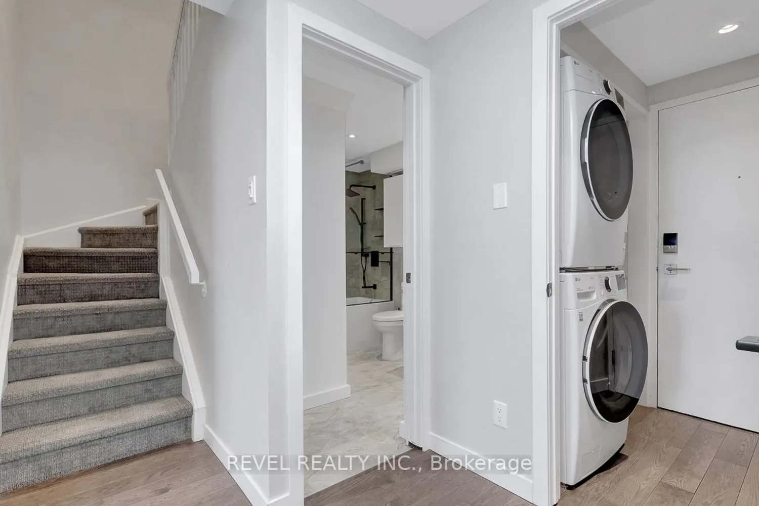 Additional image 10 of 556 Laurier Avenue 2101