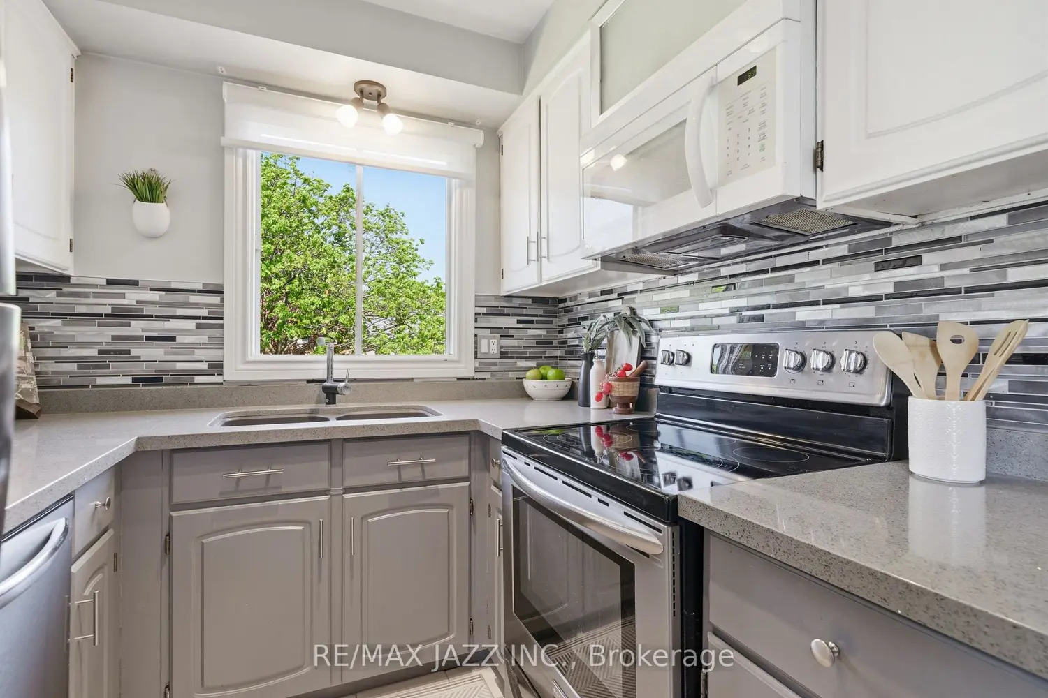 50 Hartsfield Drive photo 2