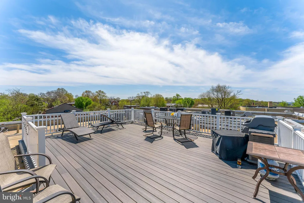 Additional image 17 of 212 Oakwood Street SE Unit 322, Washington, DC 20032