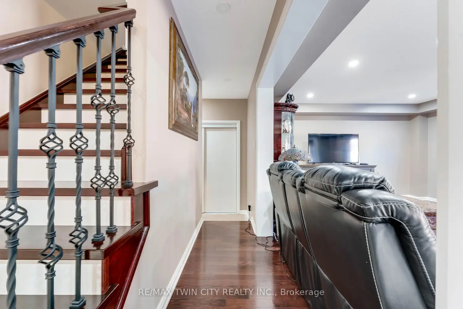 Additional image 9 of 334 Apple Hill Crescent