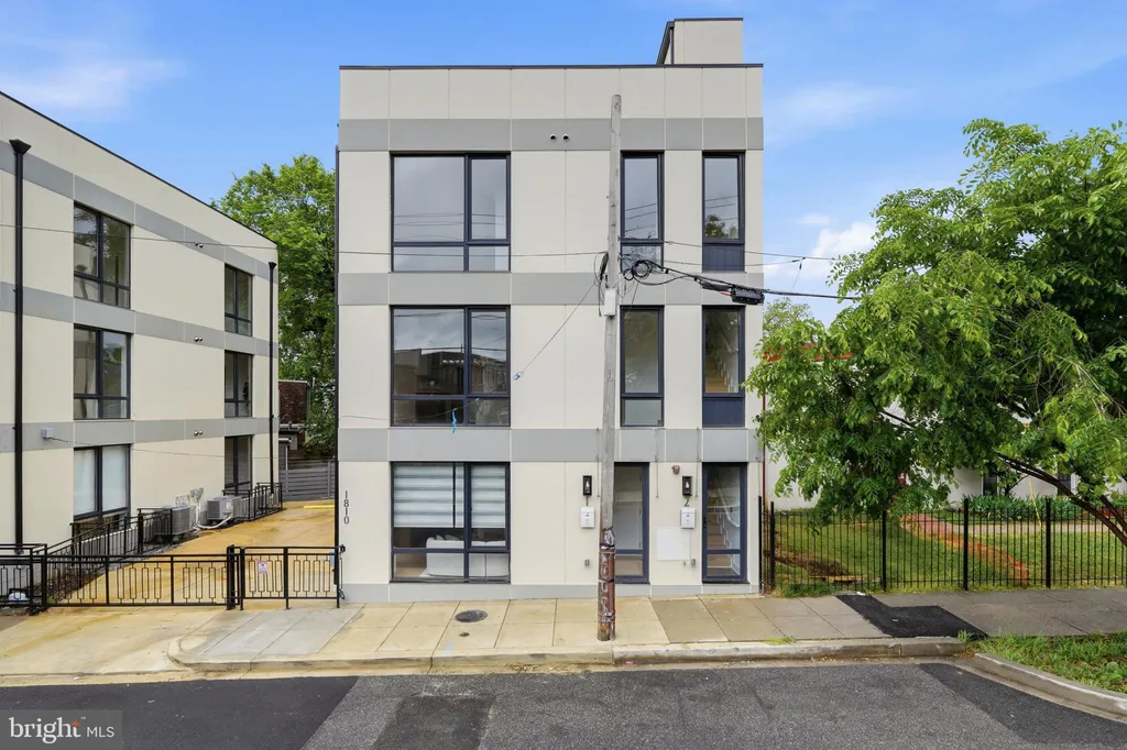 Additional image 36 of 1810 Central Place NE Unit 1, Washington, DC 20002