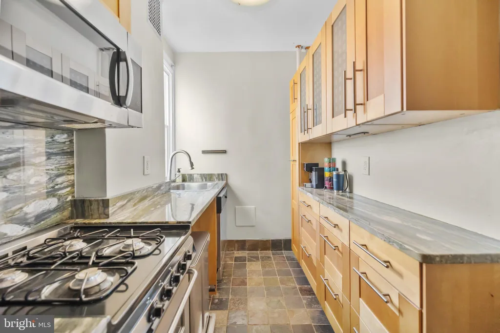 Additional image 10 of 1915 16th Street NW Unit 501, Washington, DC 20009