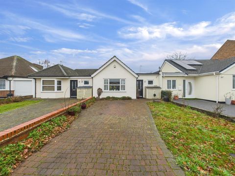 Howletts Lane, Ruislip HA4