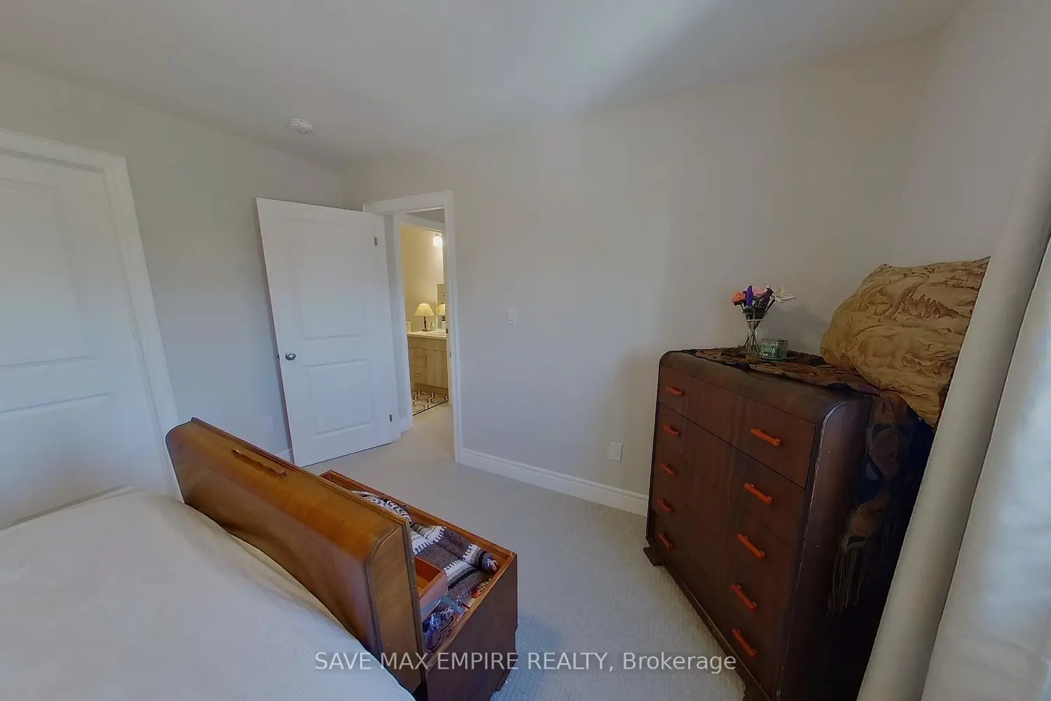 Additional image 16 of 435 Williams Crescent