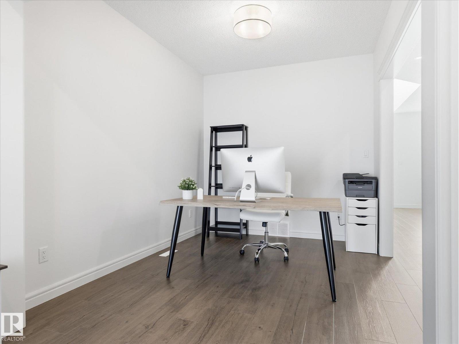 Additional image 6 of 2128 Graydon Hill Crescent SW, Edmonton, AB, T6W4K6