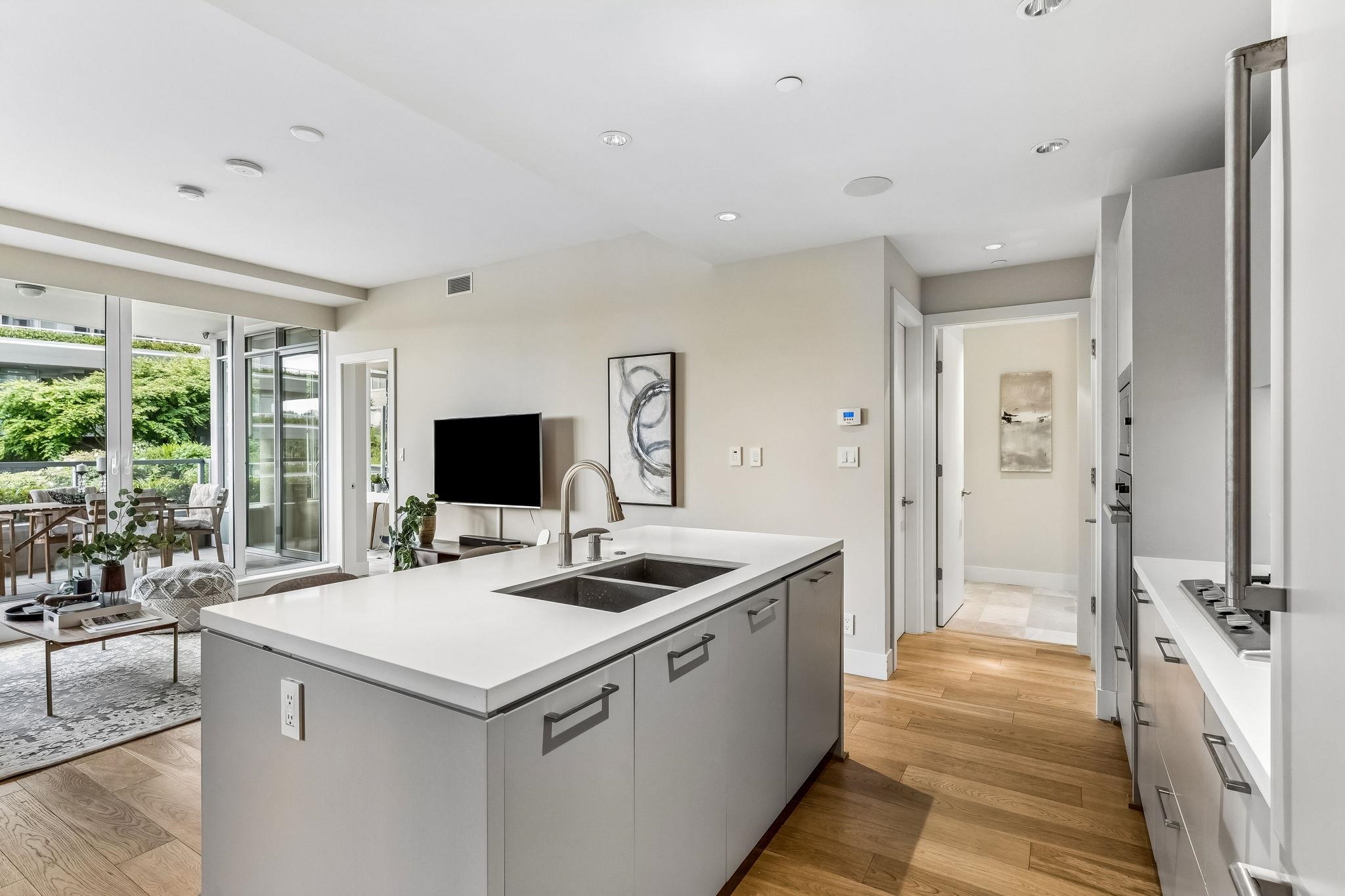 Additional image 3 of 204-866 Arthur Erickson Place, West Vancouver, BC, V7T 0B2