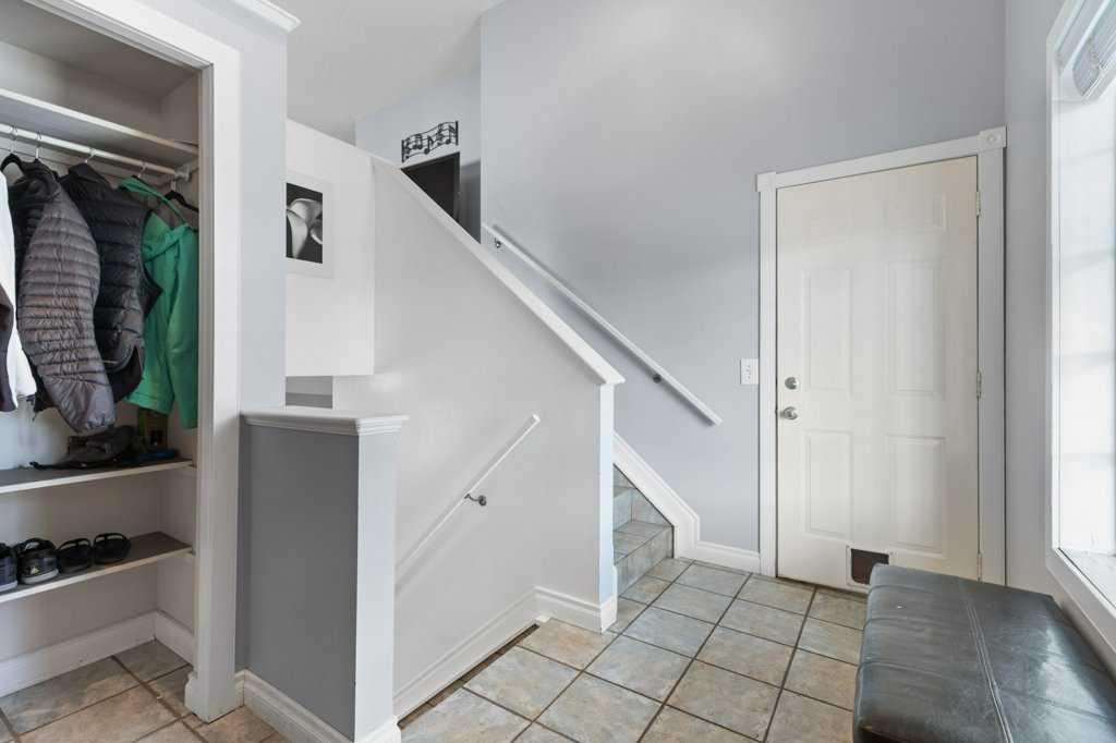 Additional image 4 of 202 Willow Brook Close NW, Airdrie, AB, T4B 2J7