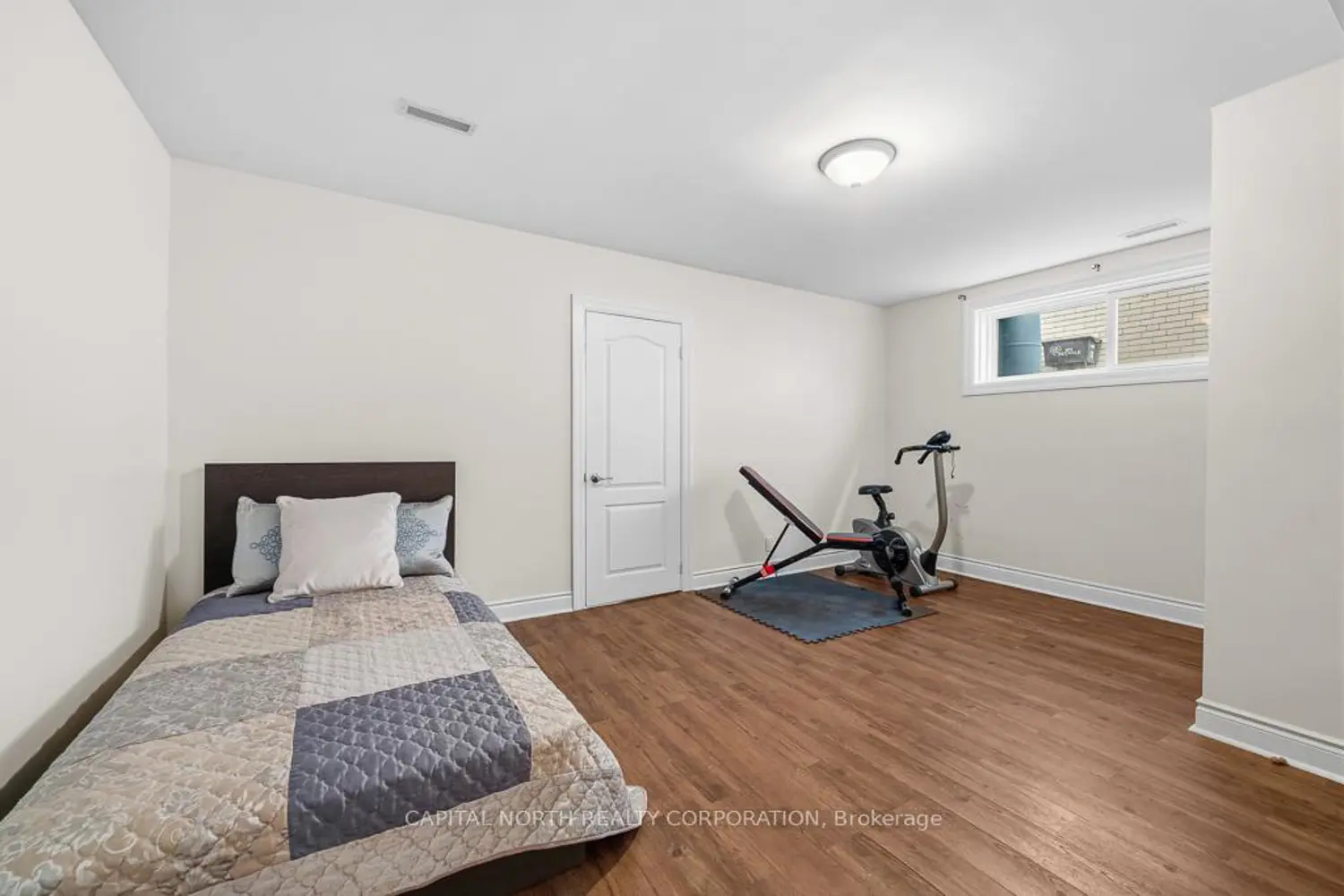 105 Rockford Road photo 5