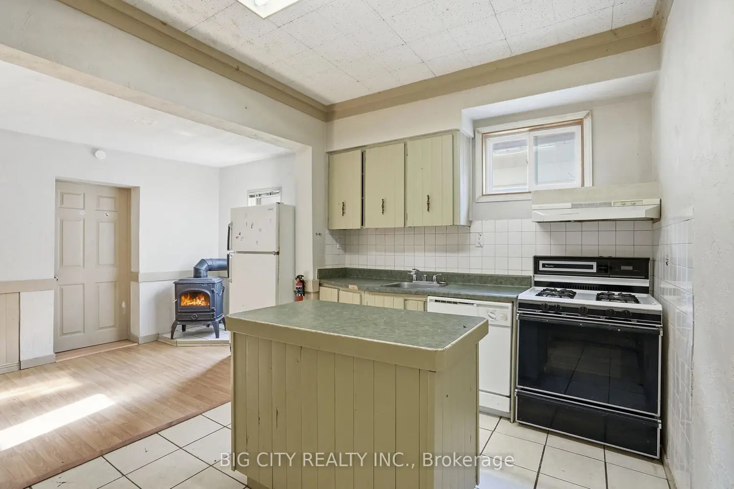Additional image 9 of 56 Holmes Avenue