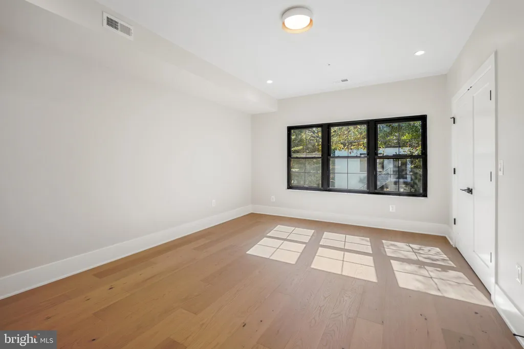 Additional image 15 of 4414 Harrison Street NW, Washington, DC 20015
