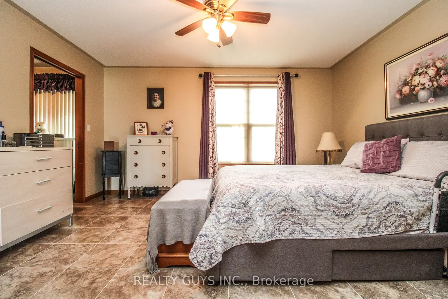 Additional image 11 of 668 Brealey Drive