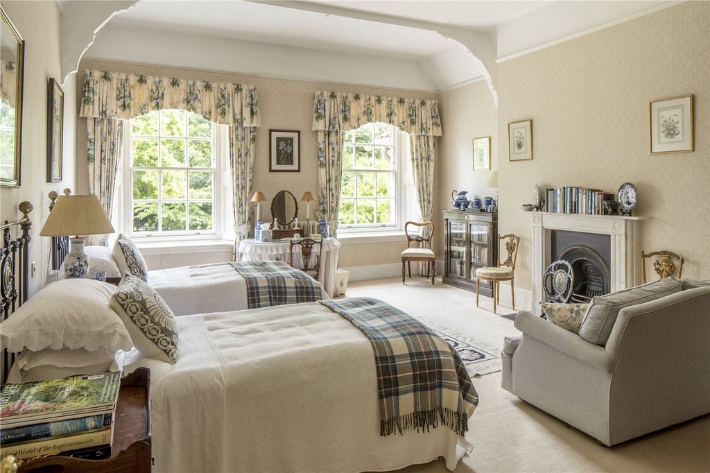 Additional image 12 of 10 bed detached house for saleGreat Rollright, Chipping Norton, Oxfordshire OX7