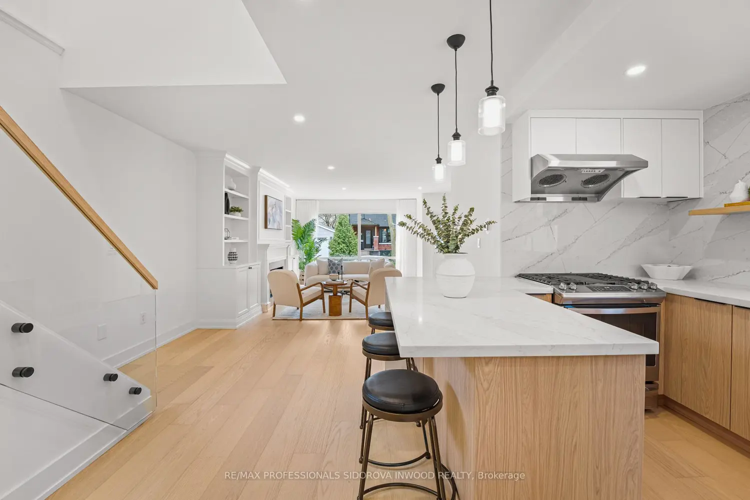 2 Ostend Avenue photo 5