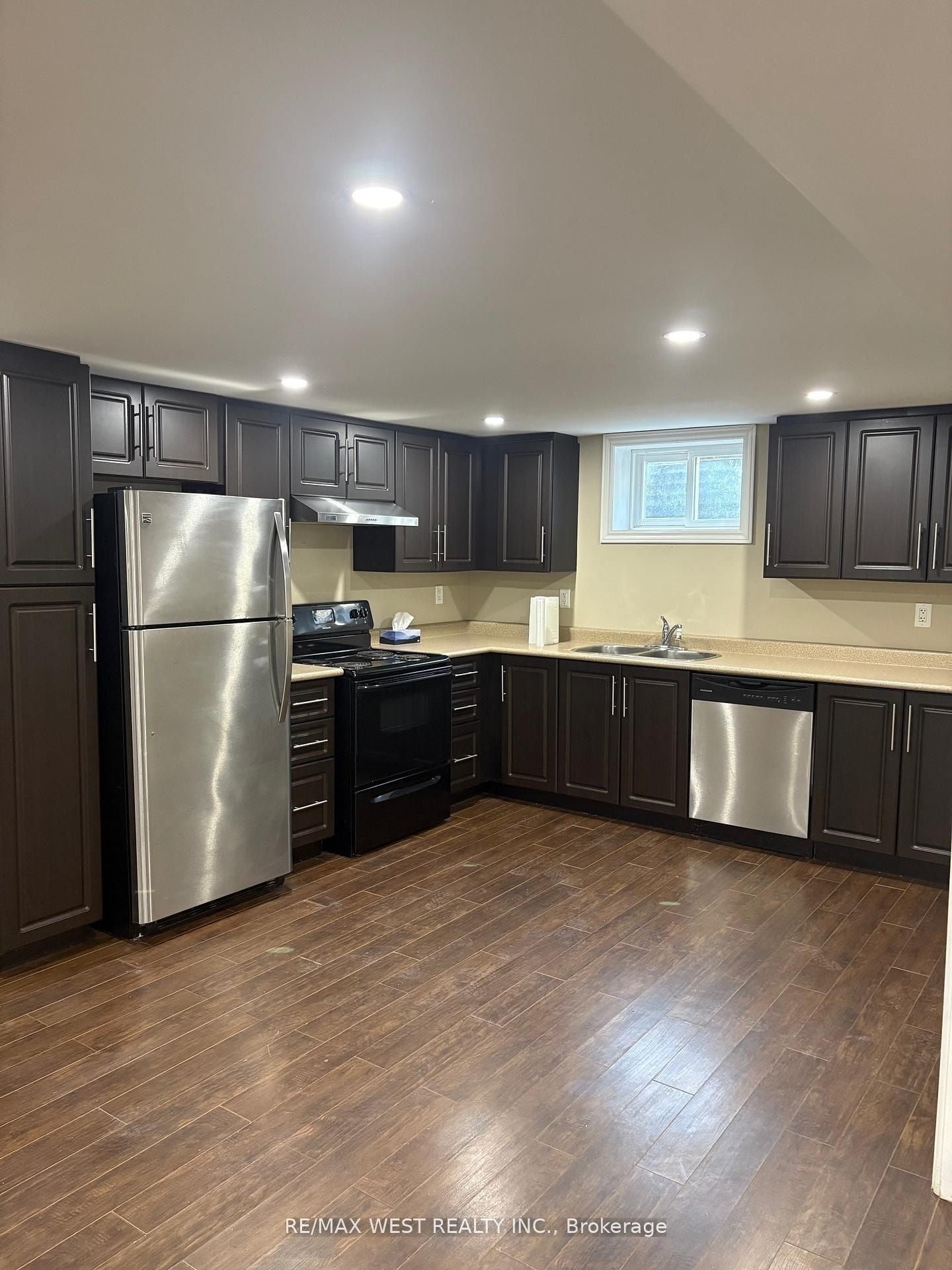 Additional image 2 of 10 Testa Street, East Gwillimbury, ON, L0L 1R0
