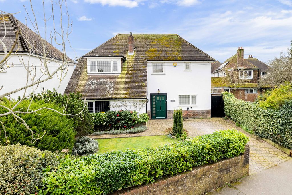 4 bed detached house for saleAudley Road, Folkestone CT20