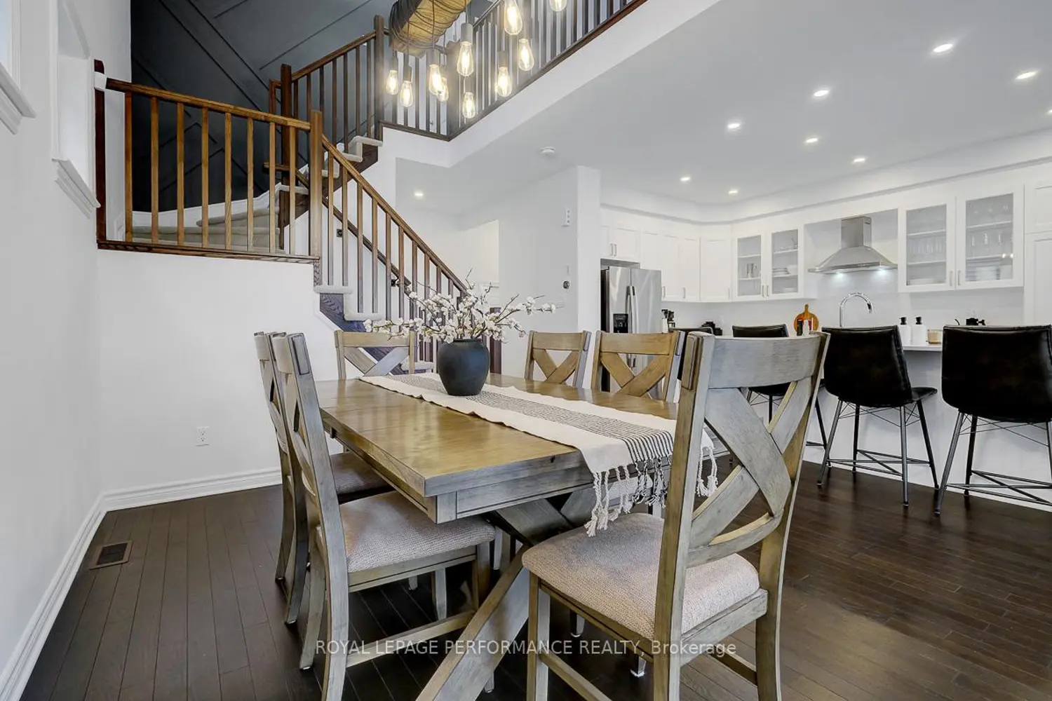 125 Dun Skipper Drive photo 5