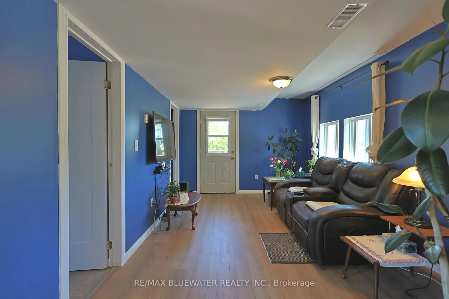 Additional image 12 of 76 Franklin Street