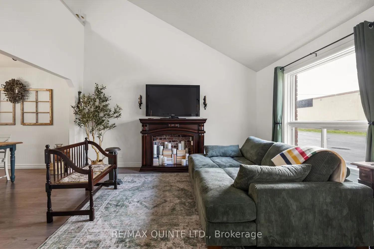 Additional image 3 of 45 Prince Edward Street 5