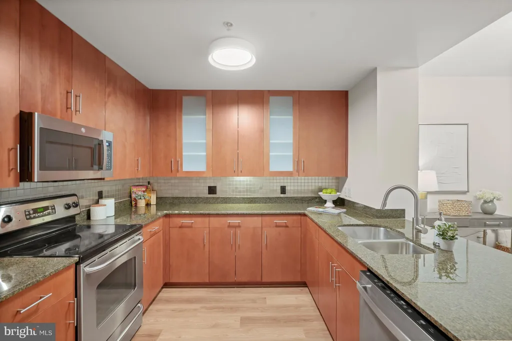 Additional image 5 of 910 M Street NW Unit 304, Washington, DC 20001