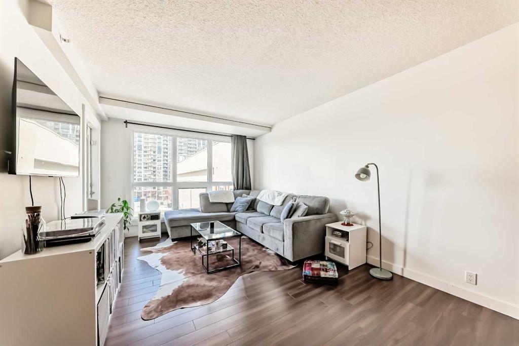 Additional image 2 of 505-8880 Horton Road SW, Calgary, AB, T2V2W3