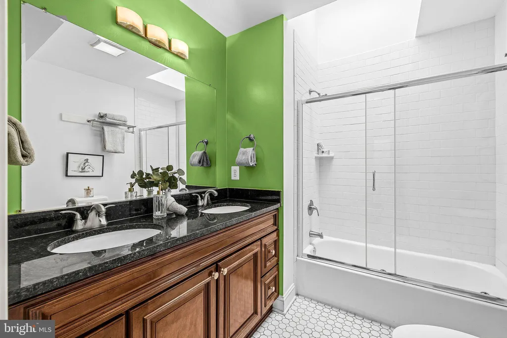 Additional image 20 of 1738 Gales Street NE, Washington, DC 20002