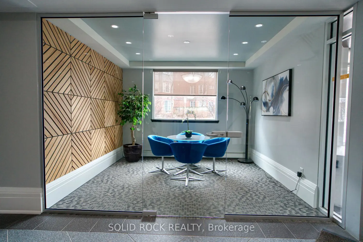Additional image 14 of 429 Somerset Street 209