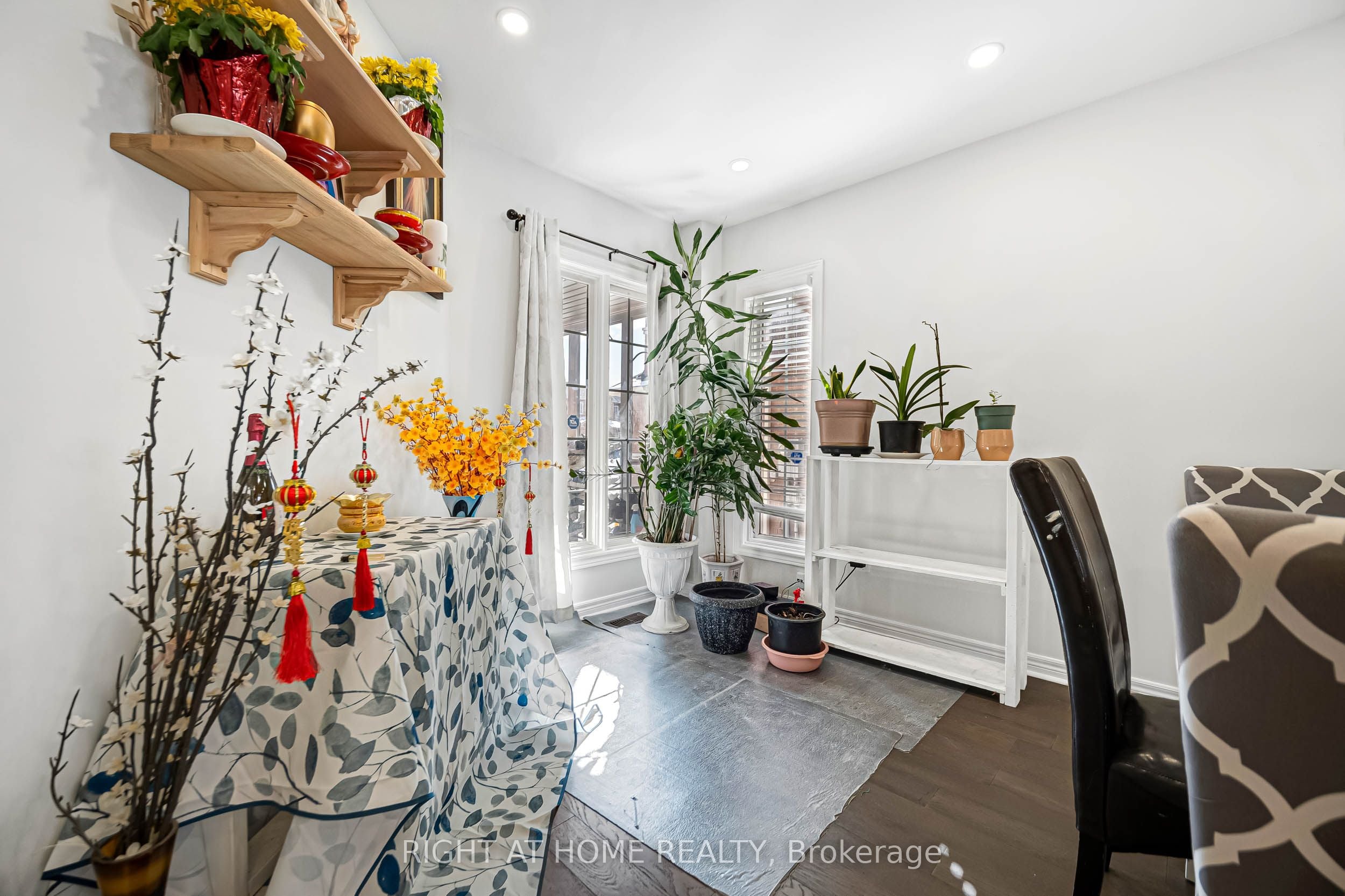 Additional image 6 of 601 Claymeadow Avenue, Mississauga, ON, L5B 4H7