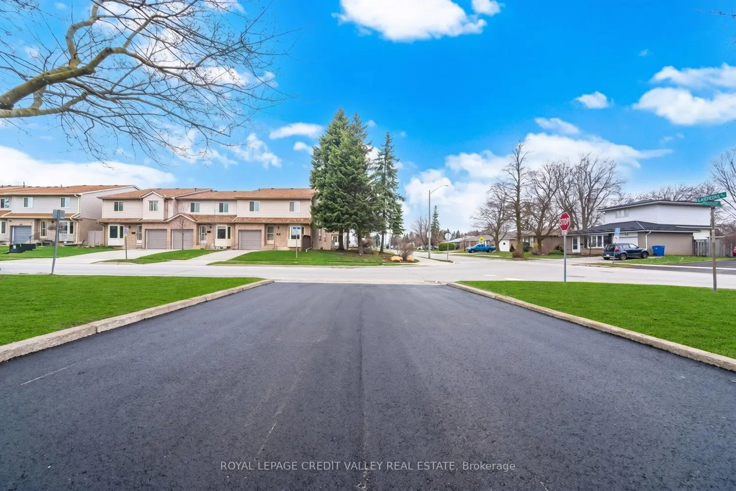 Additional image 19 of 2 Parkview Drive 4