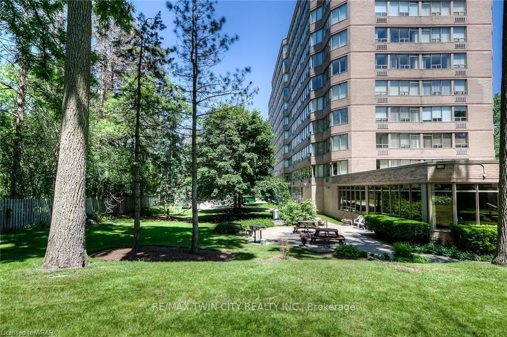 Additional image 5 of 503-3227 King Street E, Kitchener, ON, N2A 3Z9