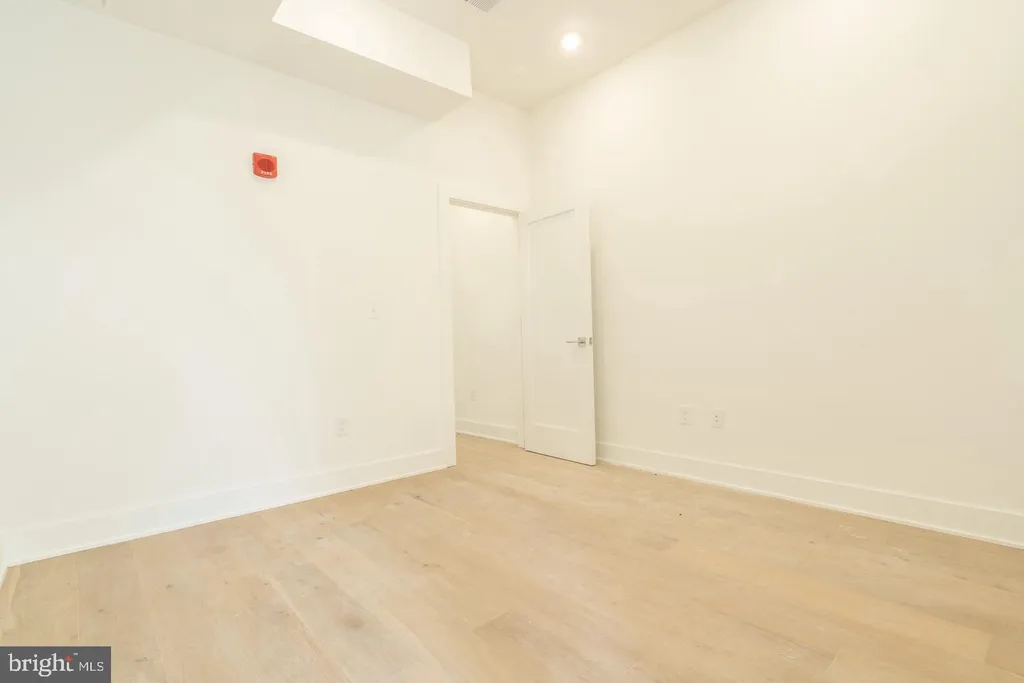 Additional image 5 of 5301 Connecticut Avenue NW Unit 304, Washington, DC 20015