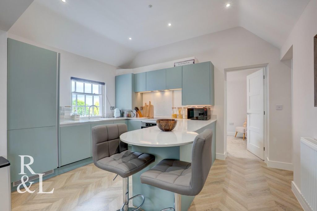 Additional image 10 of 2 bed flat for saleKilwardby Street, Ashby-De-La-Zouch LE65