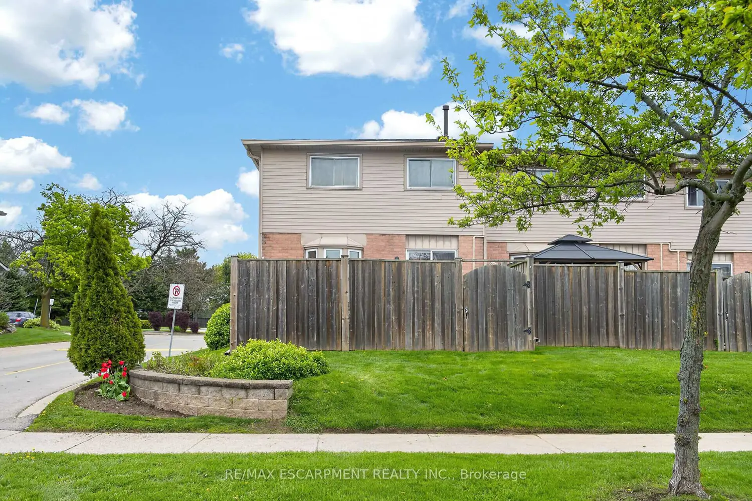 Additional image 20 of 1675 Upper Gage Avenue 47