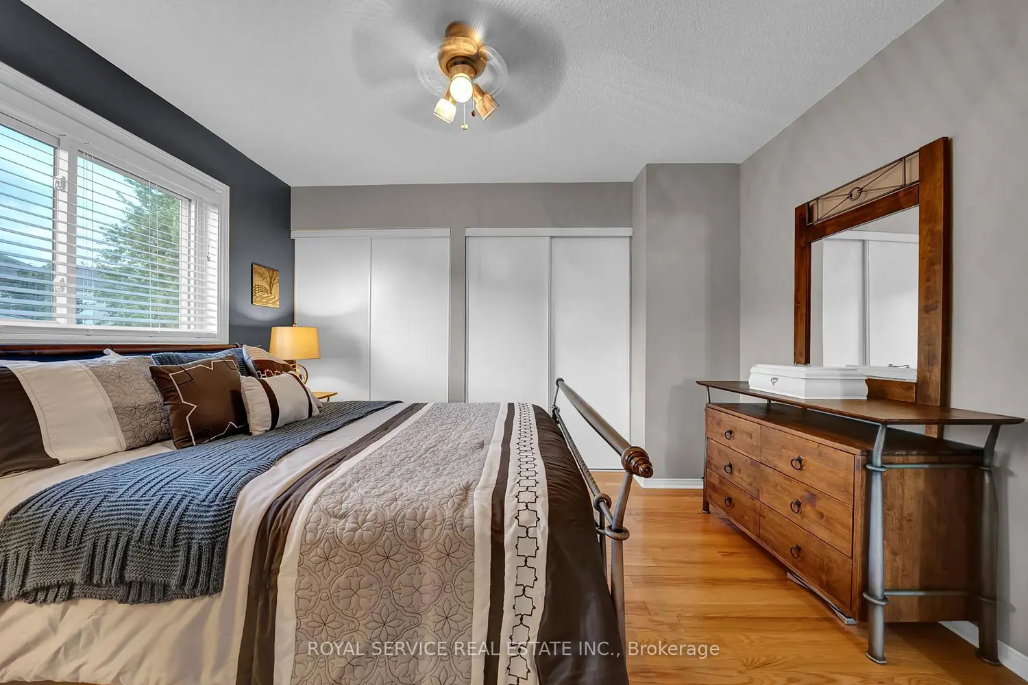 6 Goodwin Avenue photo 3
