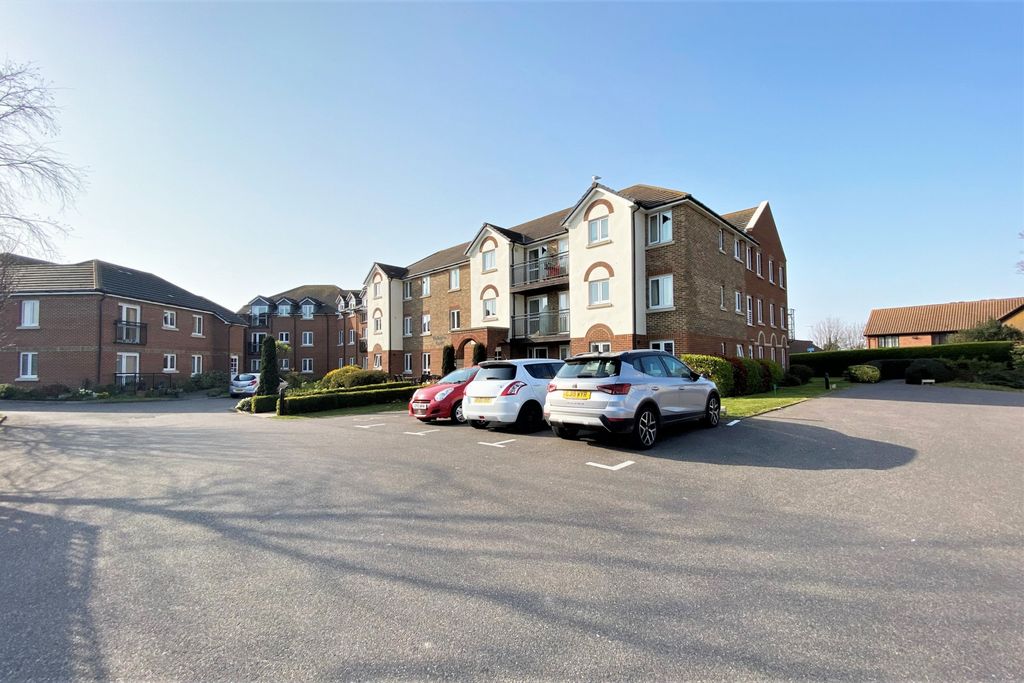 1 bed flat for saleBeechwood Avenue, Deal CT14