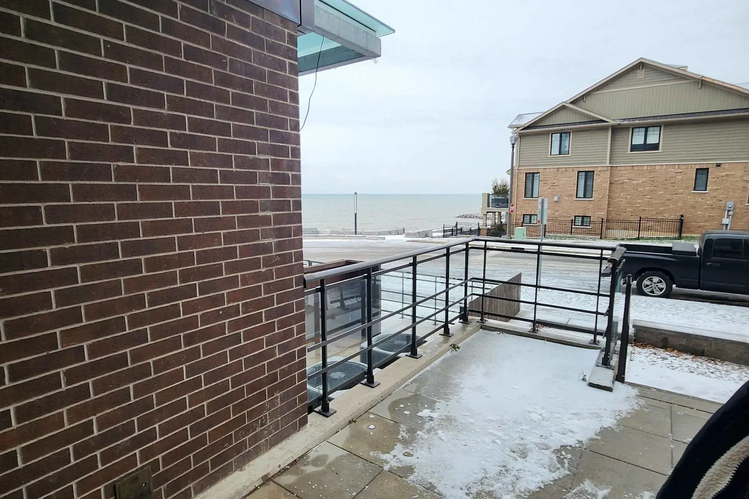 Additional image 17 of 10 Esplanade Lane 513