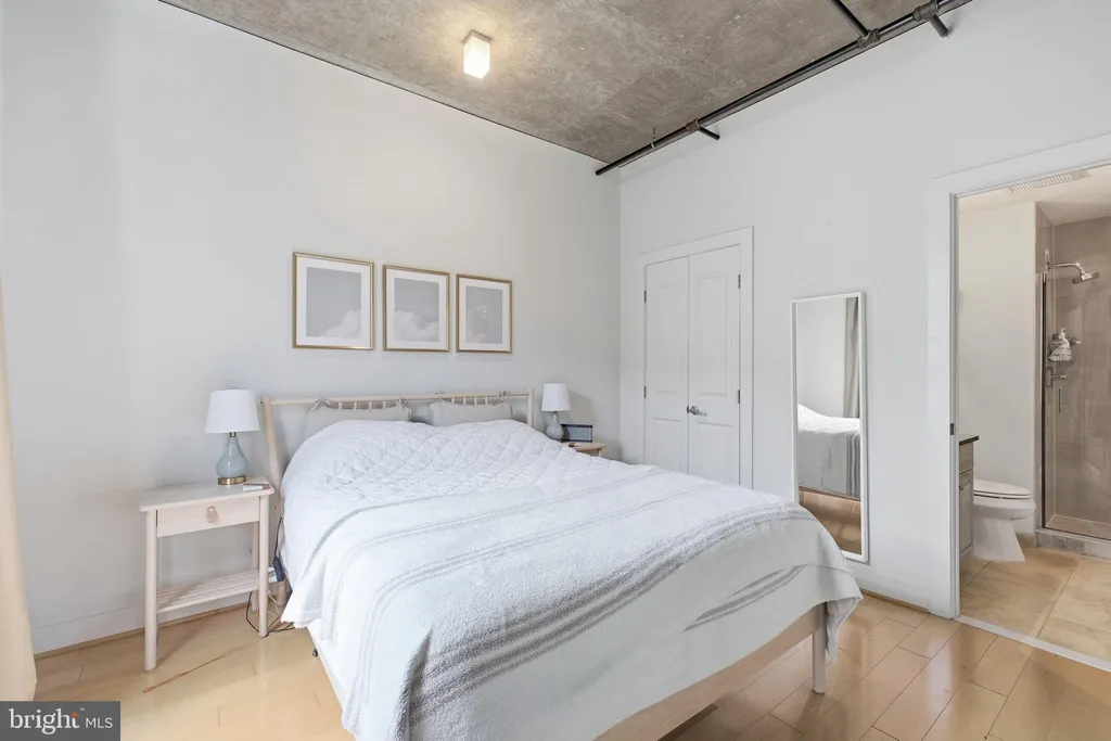Additional image 6 of 301 Massachusetts Avenue NW Unit 906, Washington, DC 20001