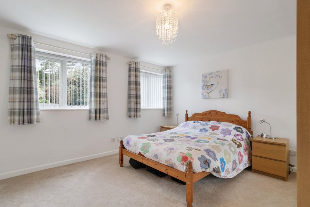 Additional image 4 of 2 bed flat for saleImperial Road, Malvern WR14