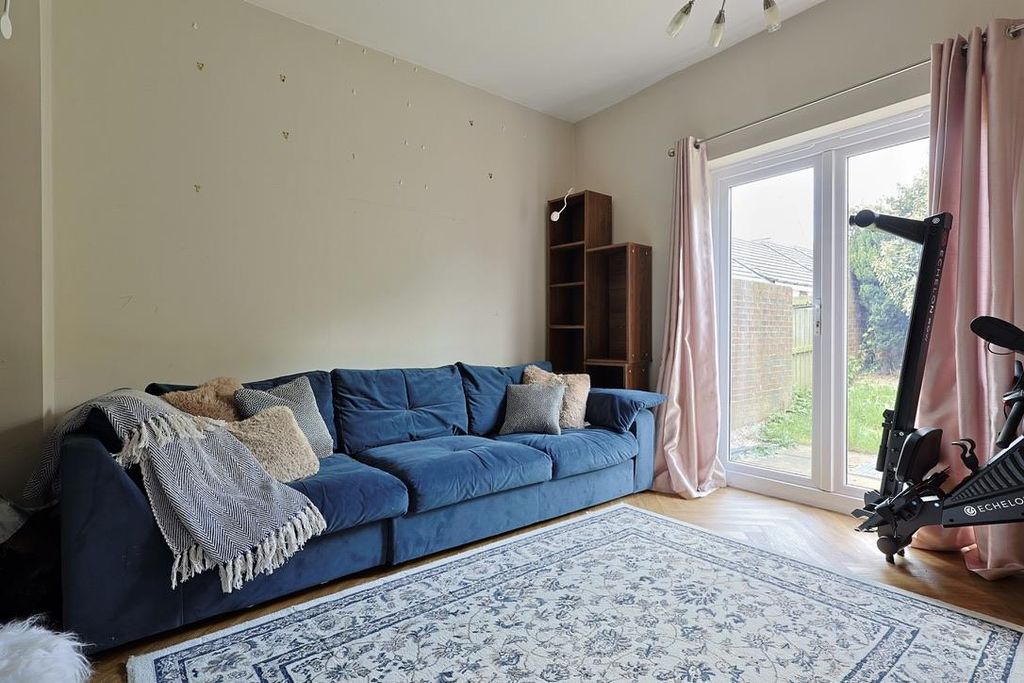 Additional image 20 of 5 bed end terrace house for saleFeatherstone Grove, Newcastle Upon Tyne NE3