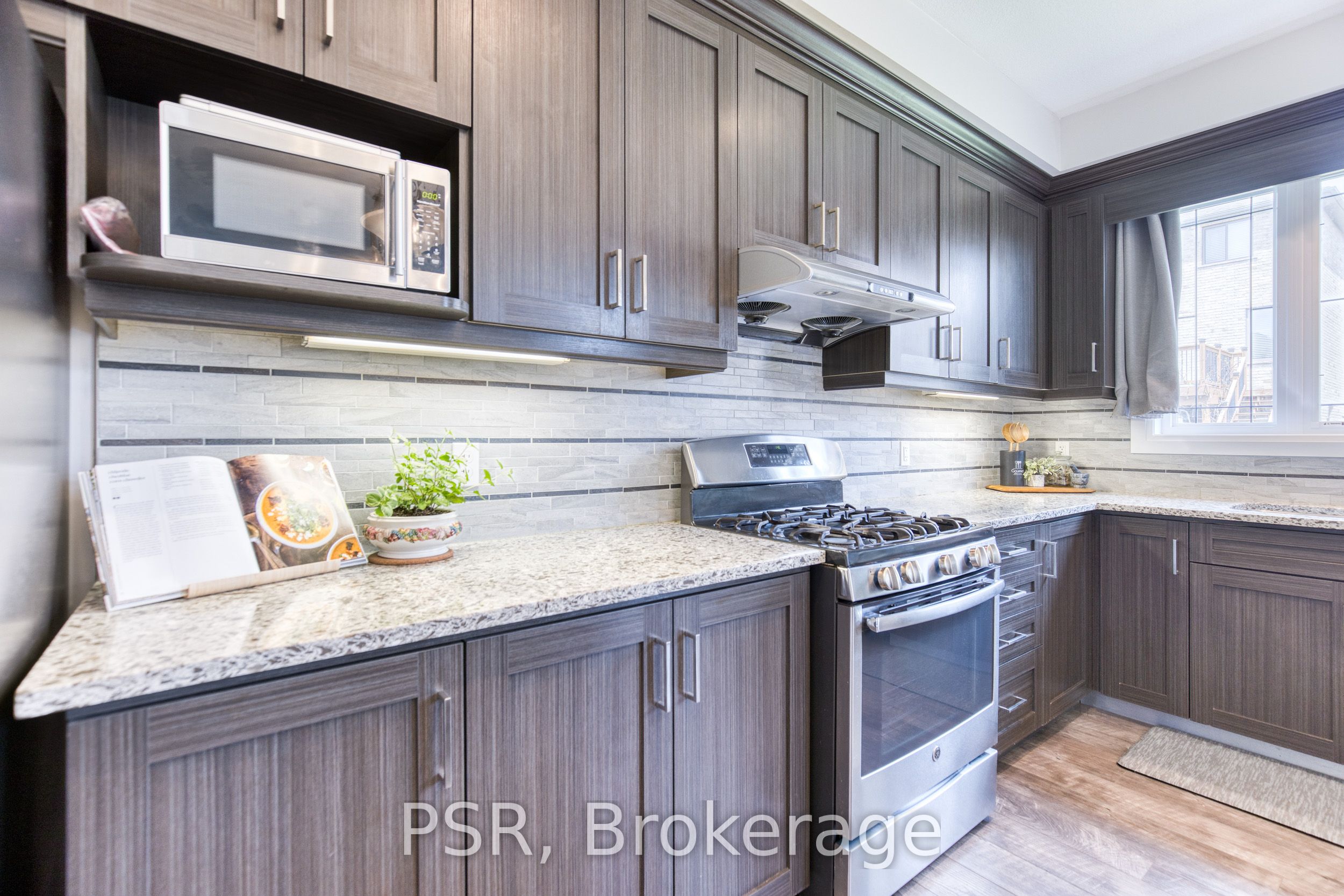 Additional image 5 of 168 Ladyslipper Drive, Waterloo, ON, N2V 0A9