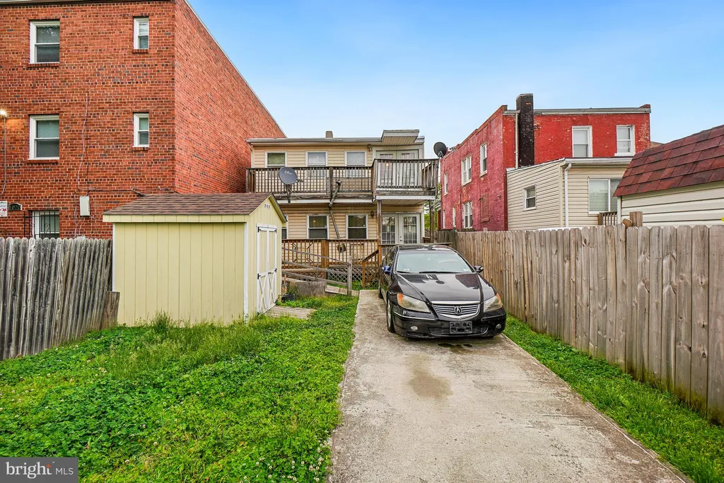 1018 45th Street NE, Washington, DC 20019
