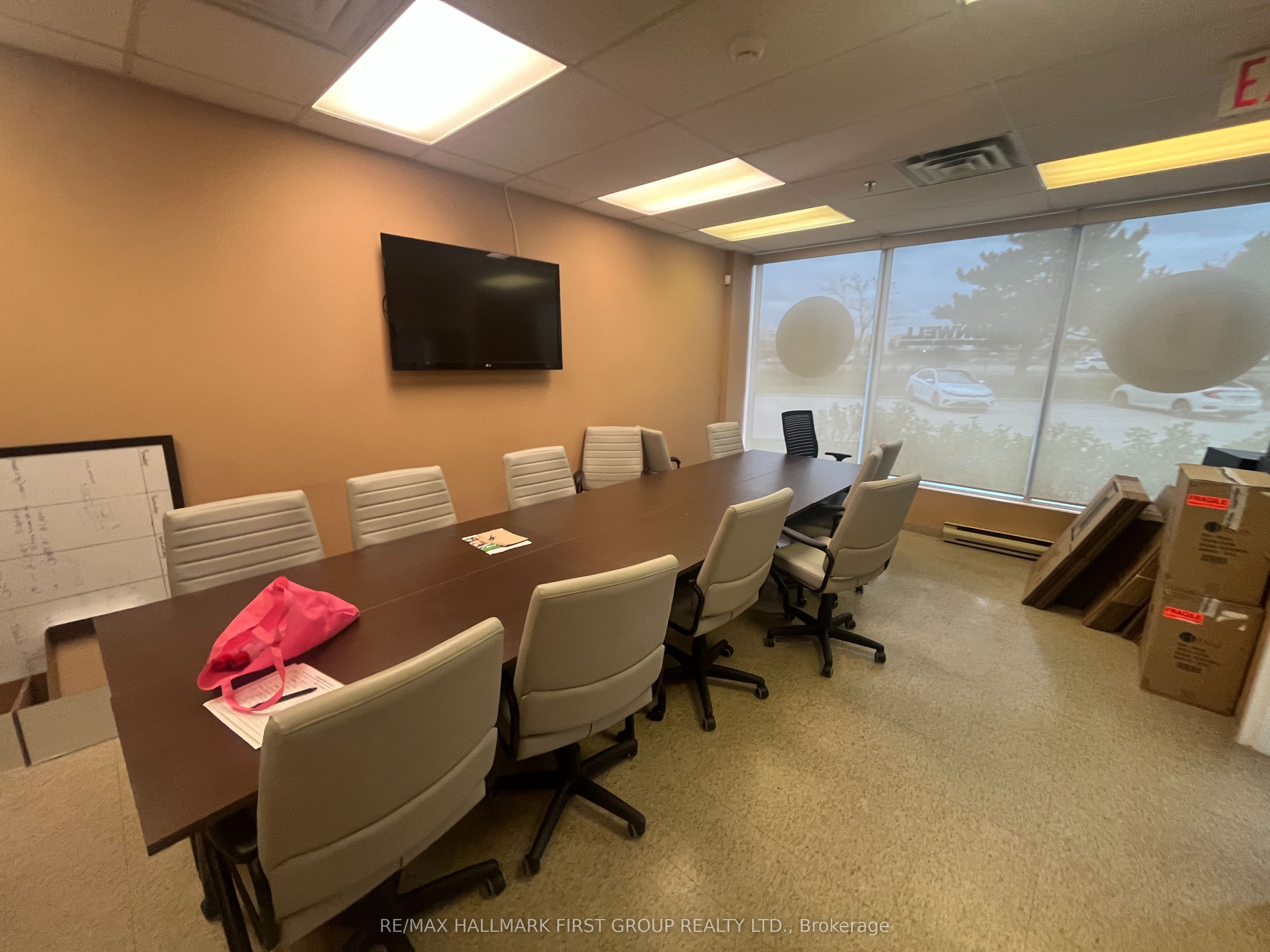Additional image 4 of 12-1815 Ironstone Manor, Pickering, ON, L1W 3W9