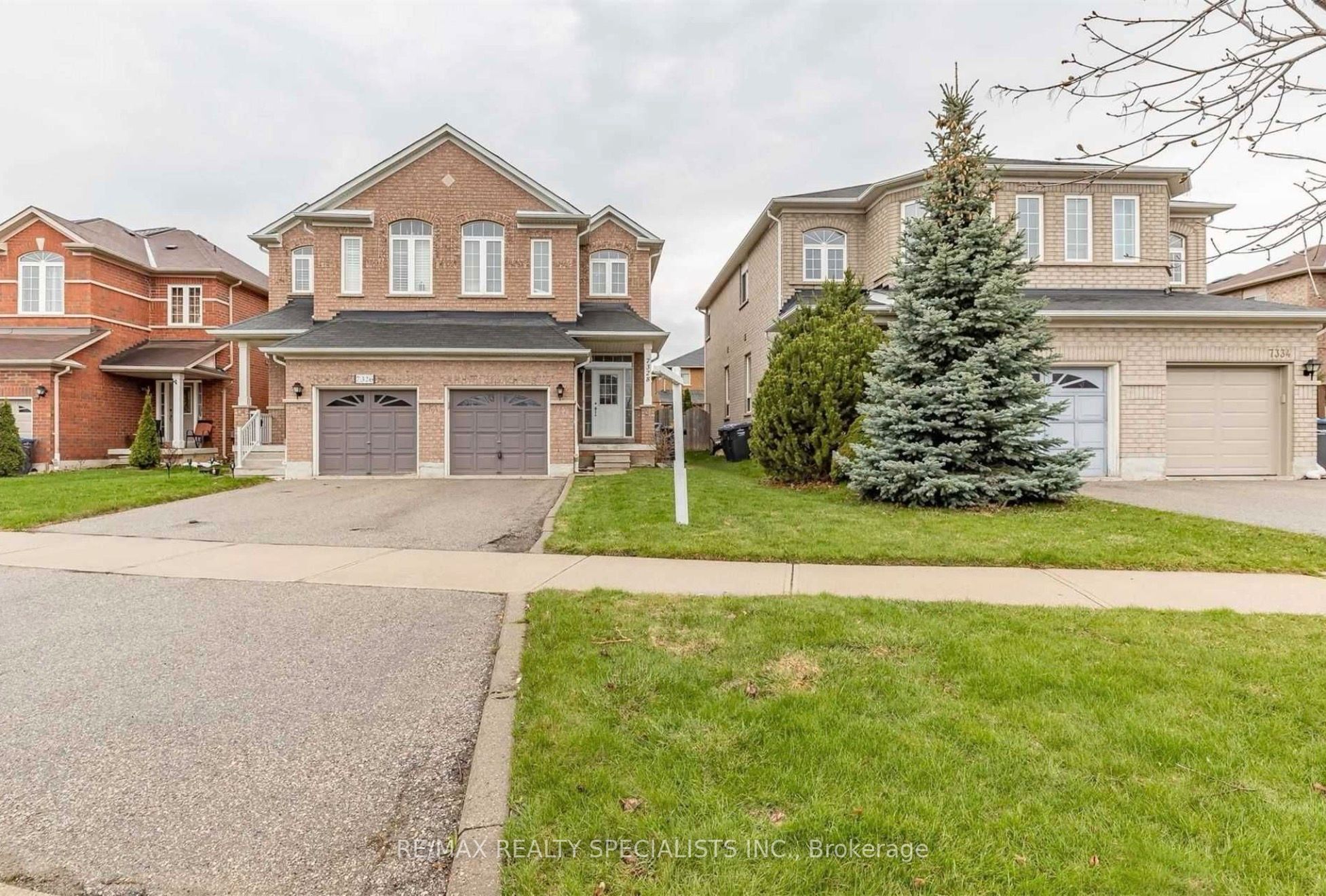 7328 Cork Tree Row, Mississauga, ON, L5N 8N9