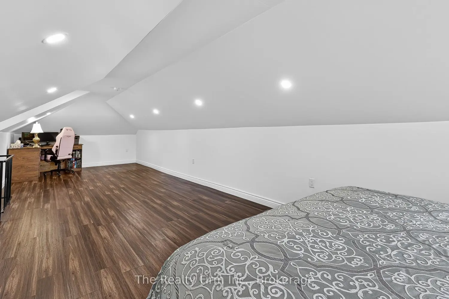 Additional image 9 of 105 King Street
