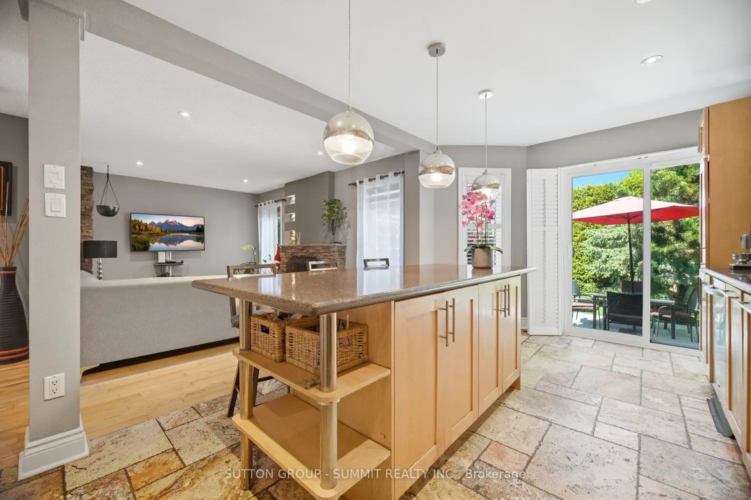 Additional image 8 of 1390 Astrella Crescent