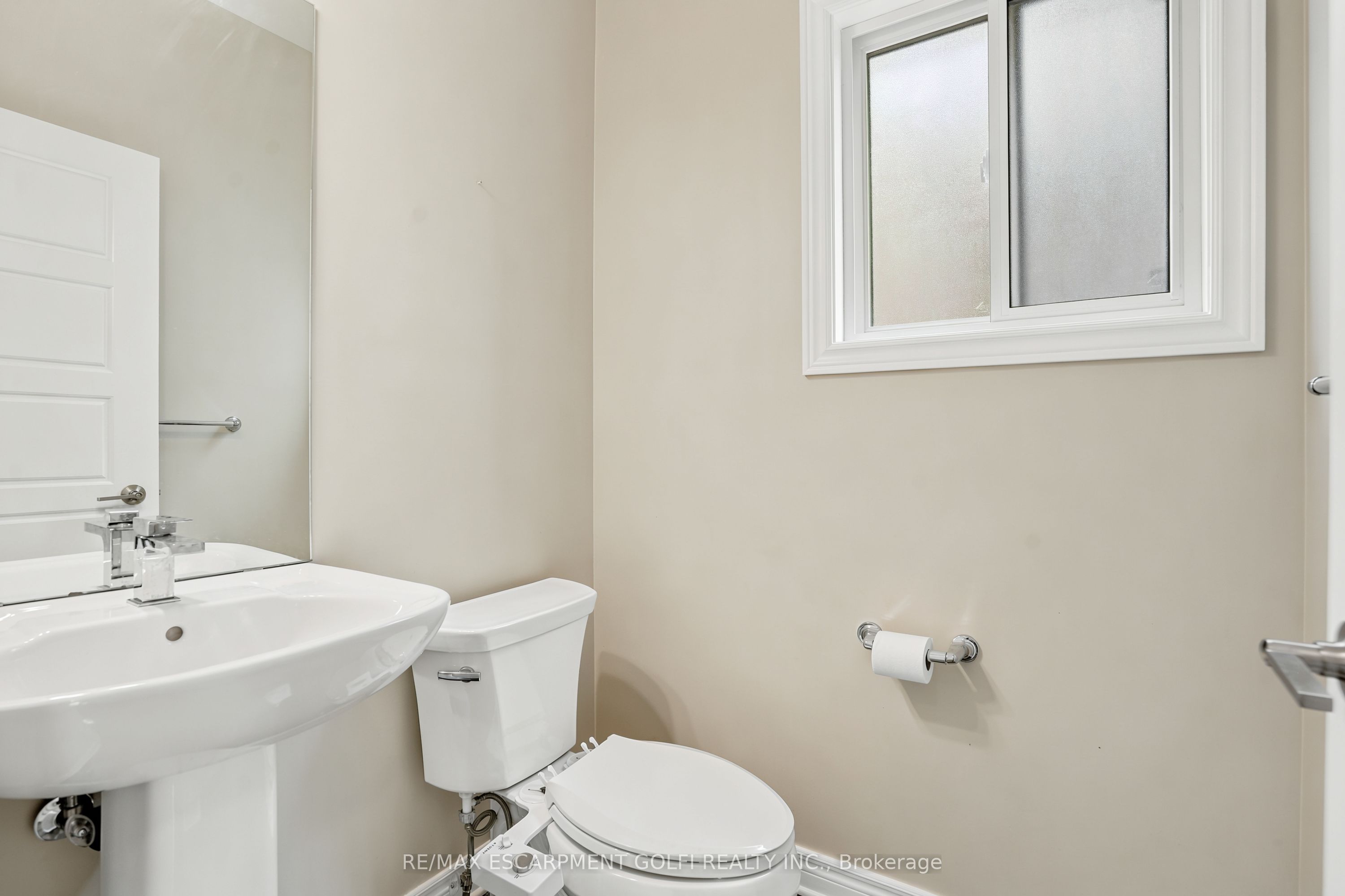 Additional image 5 of 374 Viger Drive S, Welland, ON, L3B 0E2