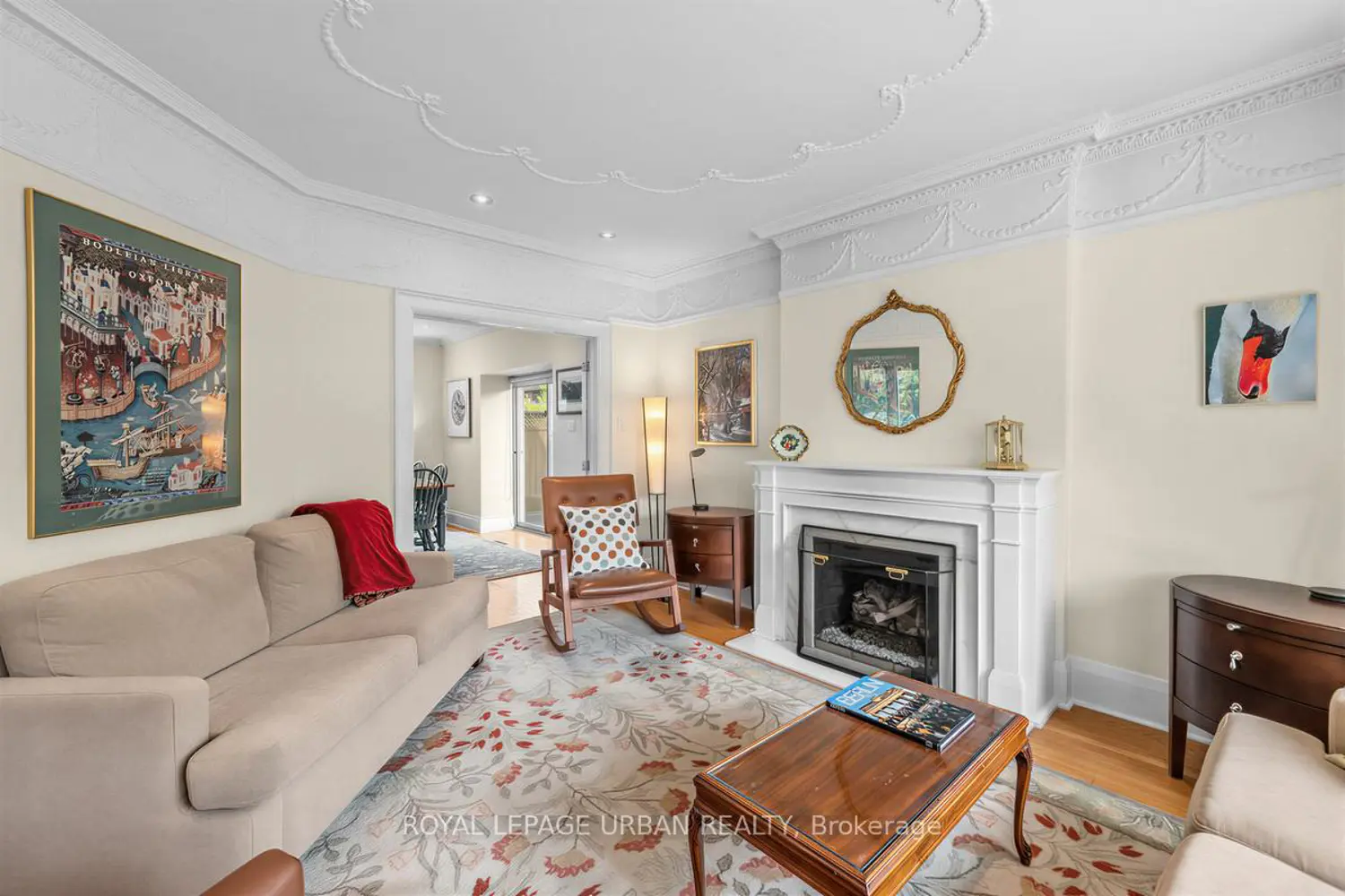 44 Austin Terrace photo 4