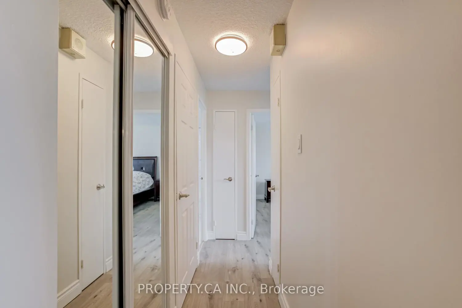Additional image 2 of 966 Inverhouse Drive 109
